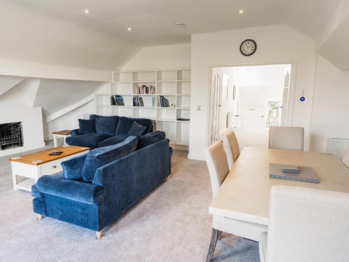 Golfer'S Paradise With Views Of Royal Liverpool Golf Club Hoylake Exterior foto